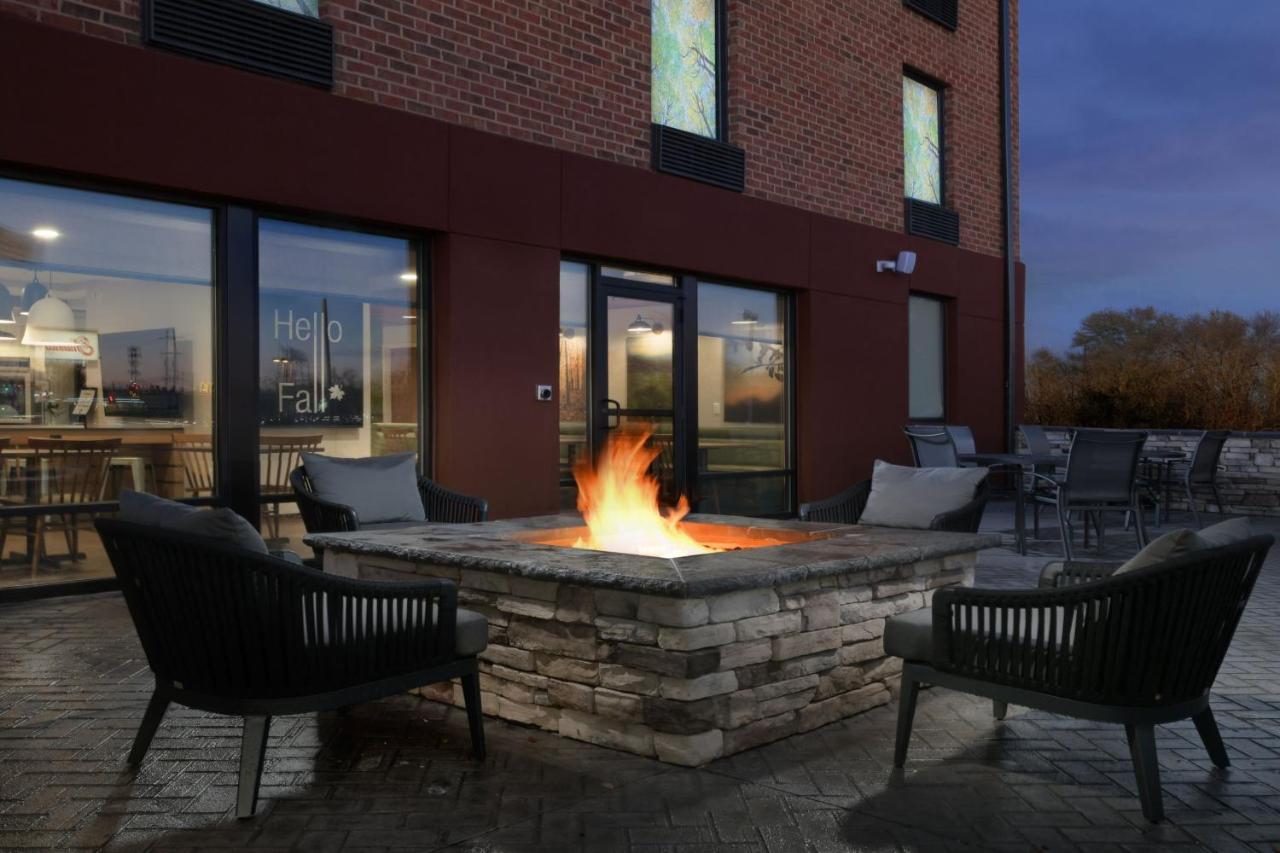 Fairfield Inn & Suites By Marriott Pottstown Limerick Exterior photo
